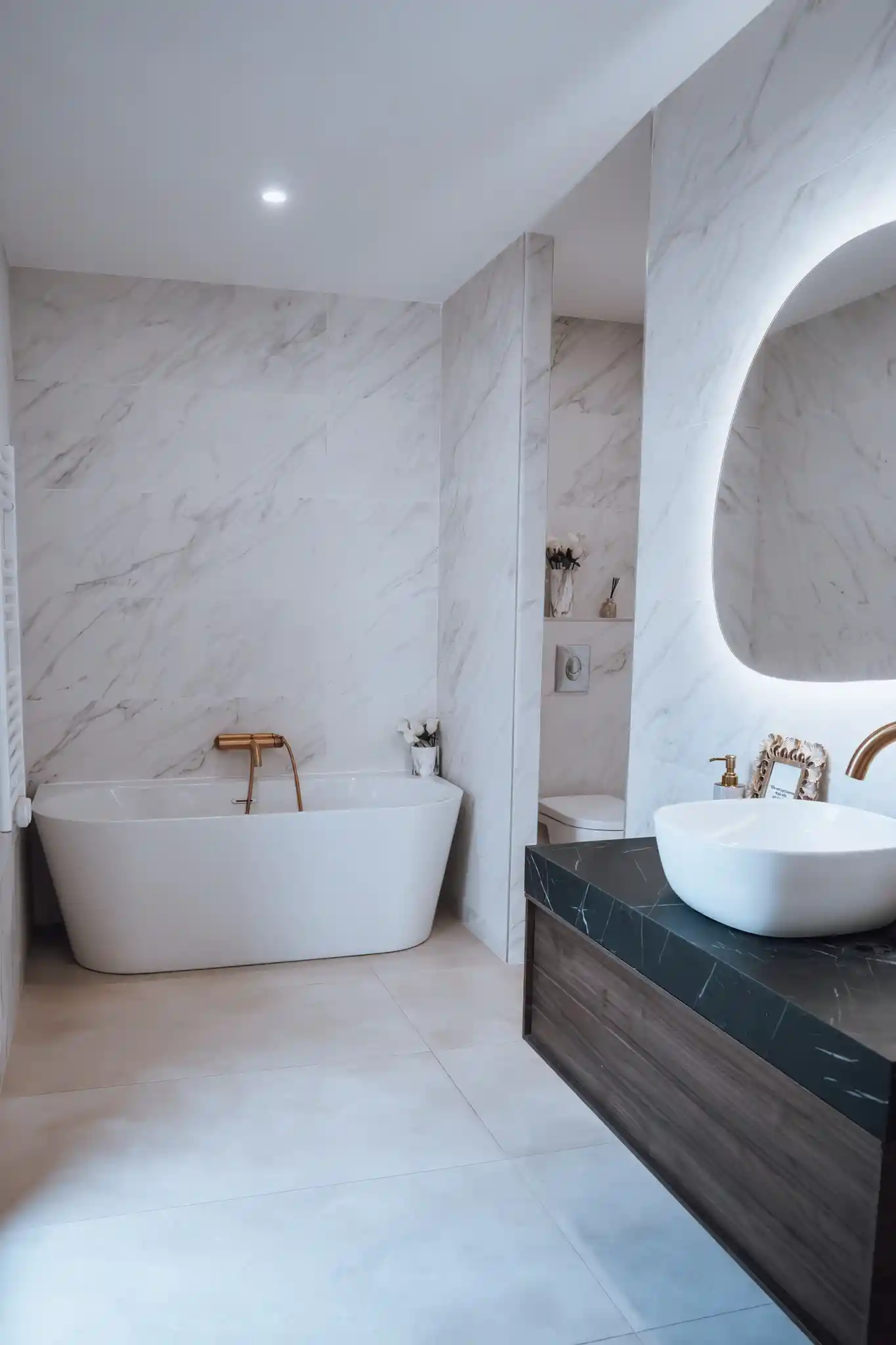 Pose carrelage sol et mur salle de bain